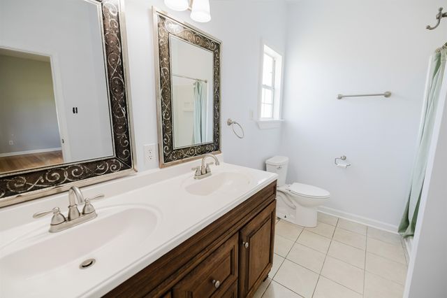 309 Greenwood Plantation Rd, Thibodaux, LA 70301