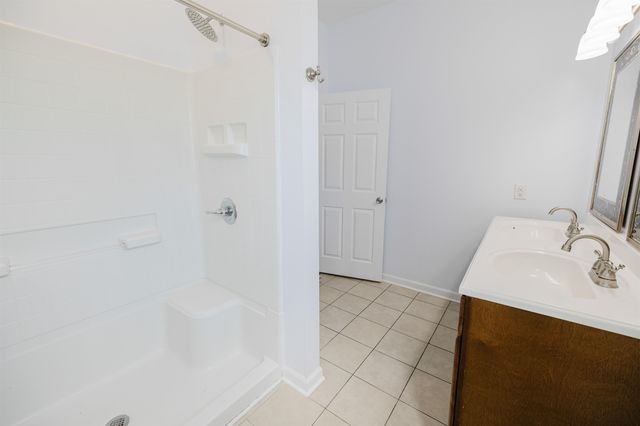 309 Greenwood Plantation Rd, Thibodaux, LA 70301