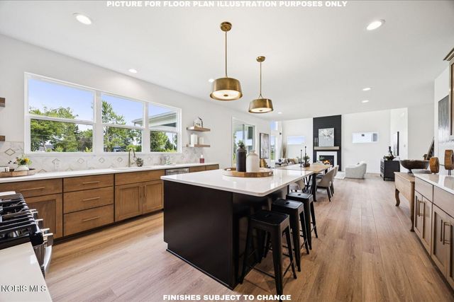 980 Stoneleigh Road, Perrysburg, OH 43551