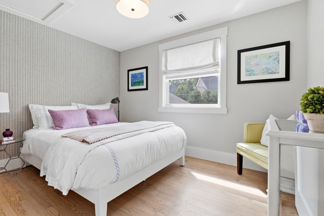 9 Stacey Circle, Concord, MA 01742