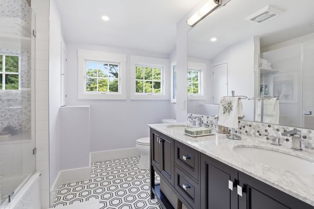 9 Stacey Circle, Concord, MA 01742