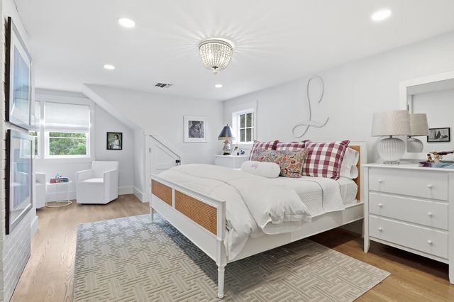 9 Stacey Circle, Concord, MA 01742