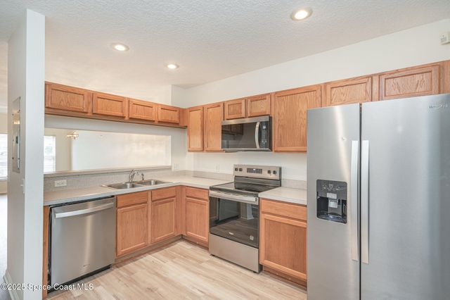 1422 Hampton Park Lane, Melbourne, FL 32940