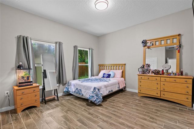 214 W 15TH STREET, Apopka, FL 32703