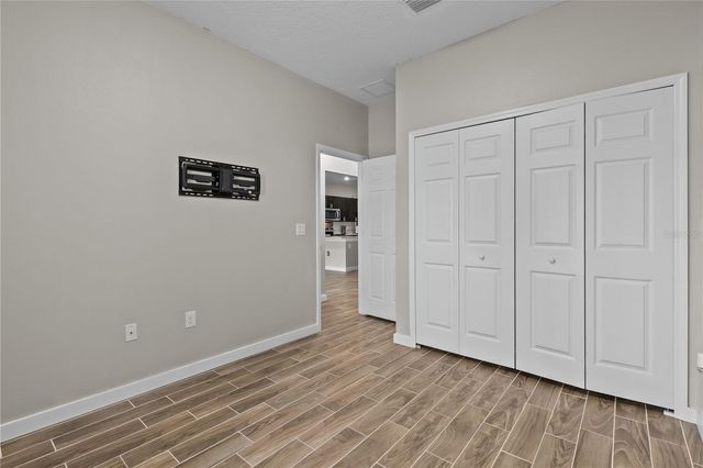 214 W 15TH STREET, Apopka, FL 32703
