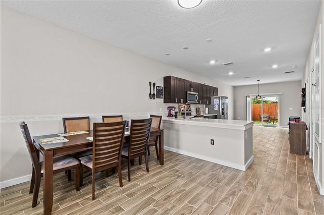 214 W 15TH STREET, Apopka, FL 32703