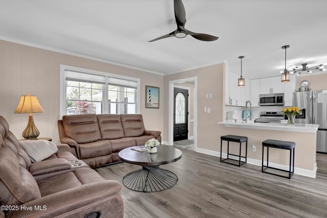 914 Greenhowe Drive, Wilmington, NC 28409