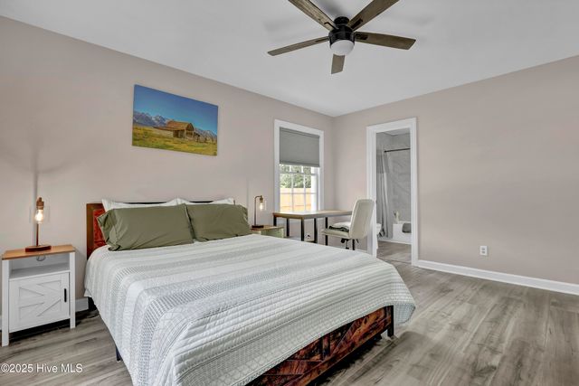 914 Greenhowe Drive, Wilmington, NC 28409