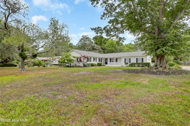 914 Greenhowe Drive, Wilmington, NC 28409