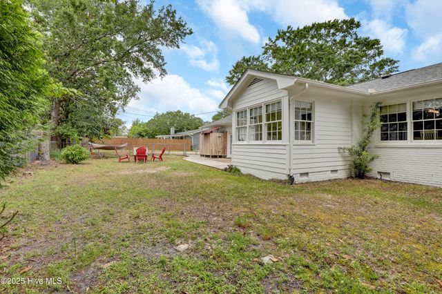 914 Greenhowe Drive, Wilmington, NC 28409