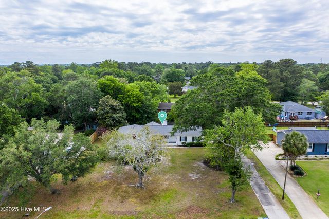 914 Greenhowe Drive, Wilmington, NC 28409
