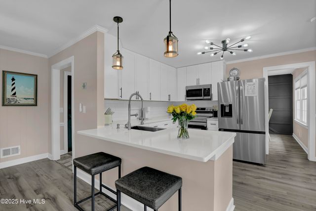 914 Greenhowe Drive, Wilmington, NC 28409