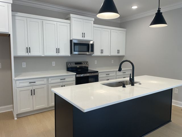 15 The Oaks, Clarksville, TN 37043