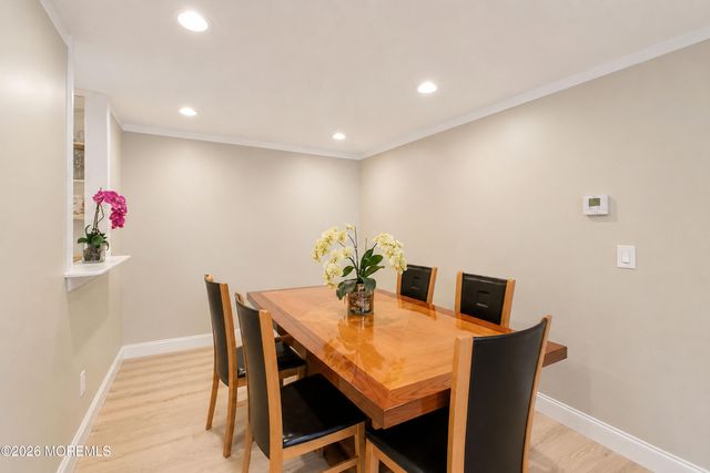 84 Heron Court, Manalapan, NJ 07726