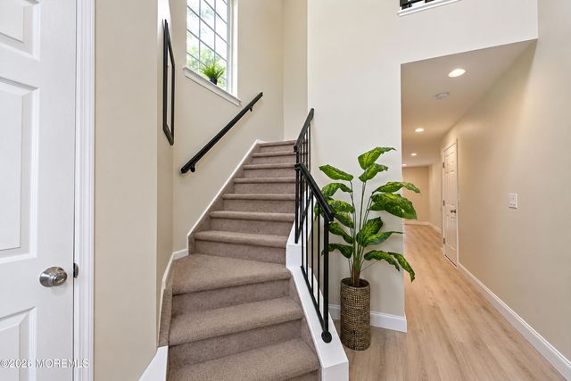 84 Heron Court, Manalapan, NJ 07726