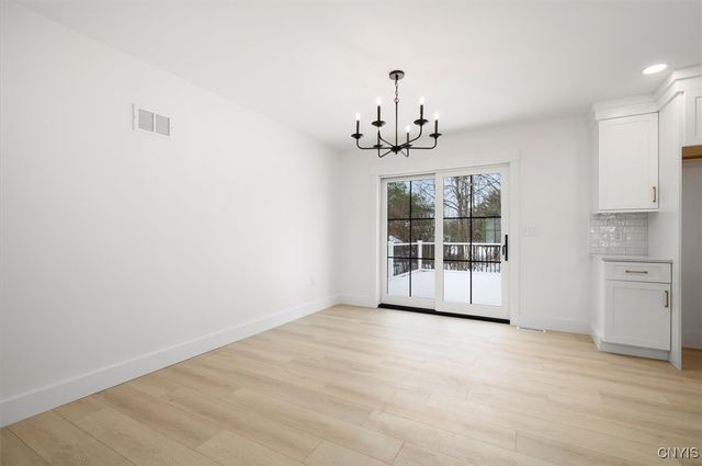 103 Stonebrooke Drive, Marcy, NY 13403