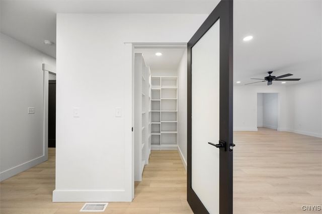 103 Stonebrooke Drive, Marcy, NY 13403