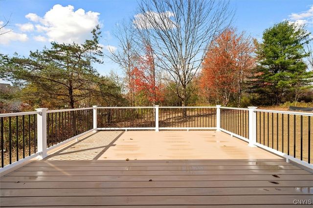 103 Stonebrooke Drive, Marcy, NY 13403