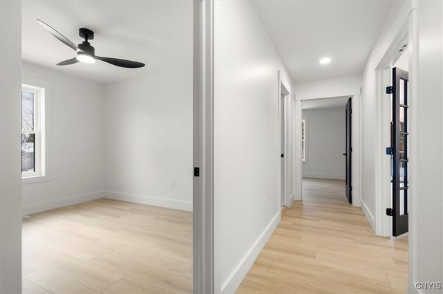 103 Stonebrooke Drive, Marcy, NY 13403