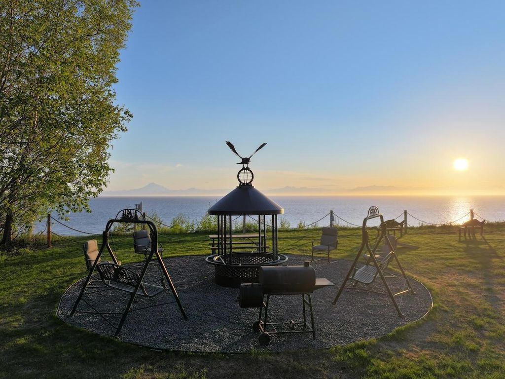 53495 Thunder Road, Kenai, AK 99611