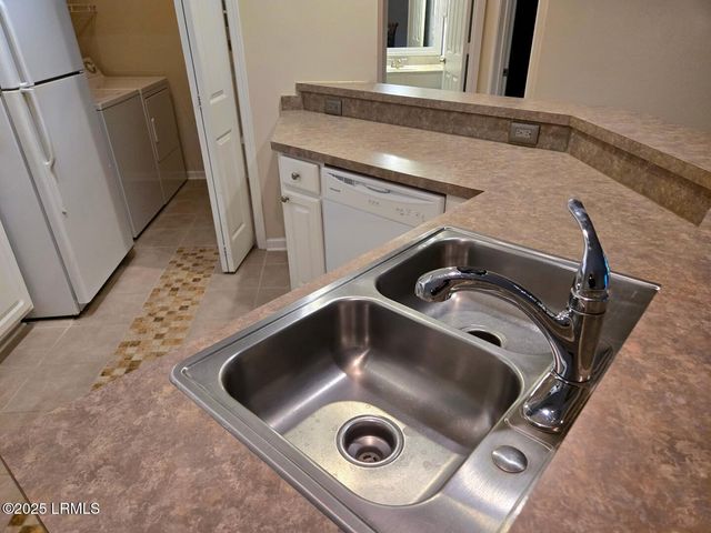 380 Marshland Rd Apt C25, Hilton Head Island, SC 29926