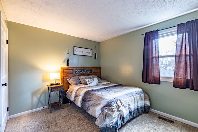 207 Darla Drive, Clarkson, NY 14420