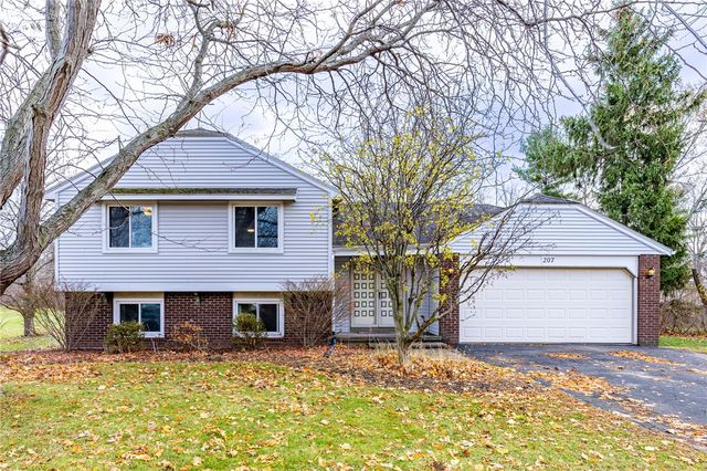 207 Darla Drive, Clarkson, NY 14420