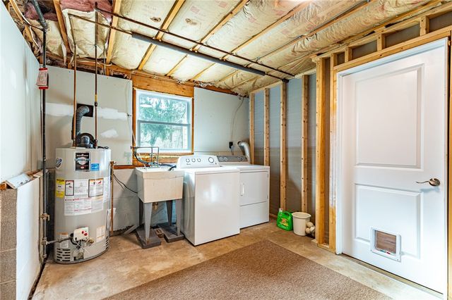 207 Darla Drive, Clarkson, NY 14420