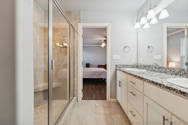 734 S Chickasaw Avenue, Claremore, OK 74017