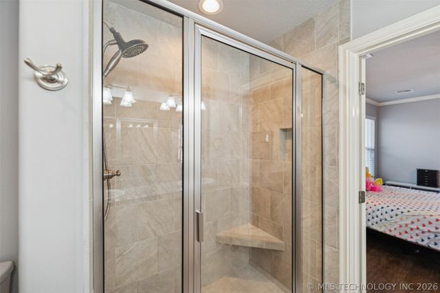 734 S Chickasaw Avenue, Claremore, OK 74017