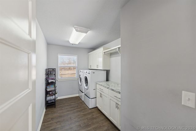 734 S Chickasaw Avenue, Claremore, OK 74017