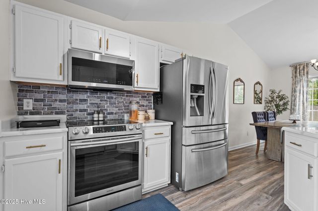 4904 Grouse Woods Drive, Wilmington, NC 28411