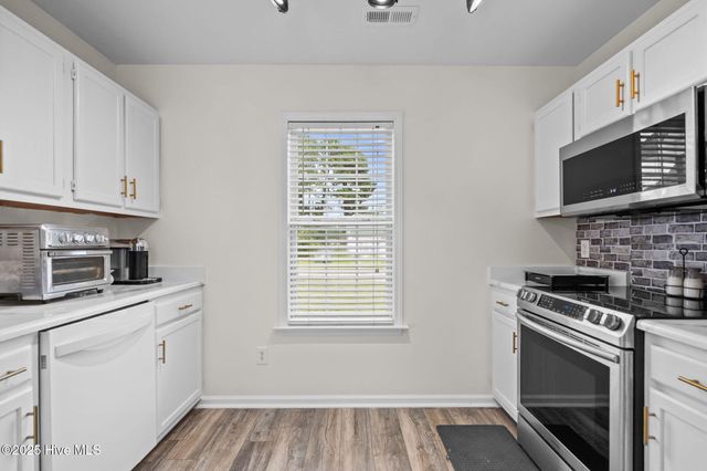 4904 Grouse Woods Drive, Wilmington, NC 28411