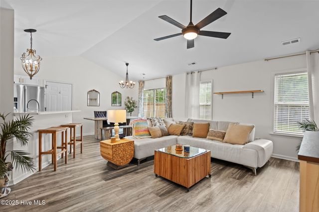 4904 Grouse Woods Drive, Wilmington, NC 28411