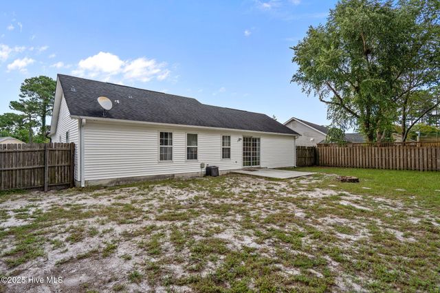 4904 Grouse Woods Drive, Wilmington, NC 28411