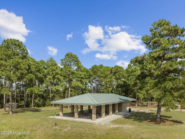 4904 Grouse Woods Drive, Wilmington, NC 28411