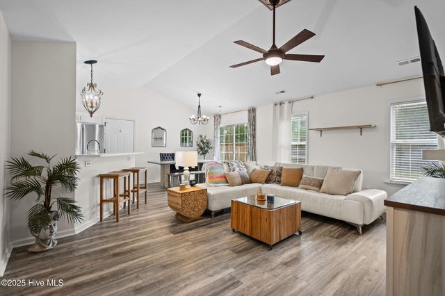 4904 Grouse Woods Drive, Wilmington, NC 28411