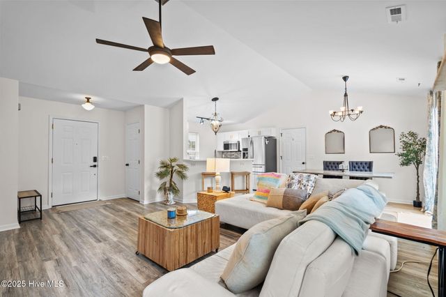 4904 Grouse Woods Drive, Wilmington, NC 28411