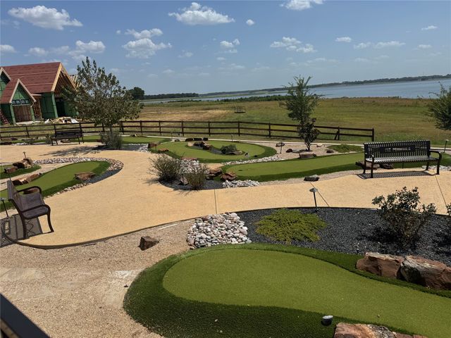355 Peninsula Drive, Honey Grove, TX 75446