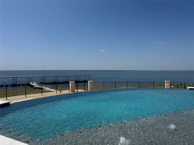 355 Peninsula Drive, Honey Grove, TX 75446