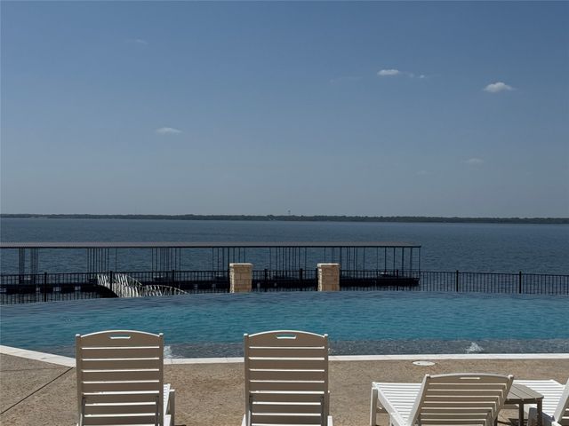 355 Peninsula Drive, Honey Grove, TX 75446