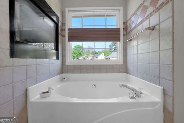 5425 Taylor Road, Alpharetta, GA 30022