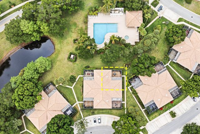 701 Silverleaf Oak Court, Palm Beach Gardens, FL 33410