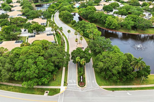 701 Silverleaf Oak Court, Palm Beach Gardens, FL 33410