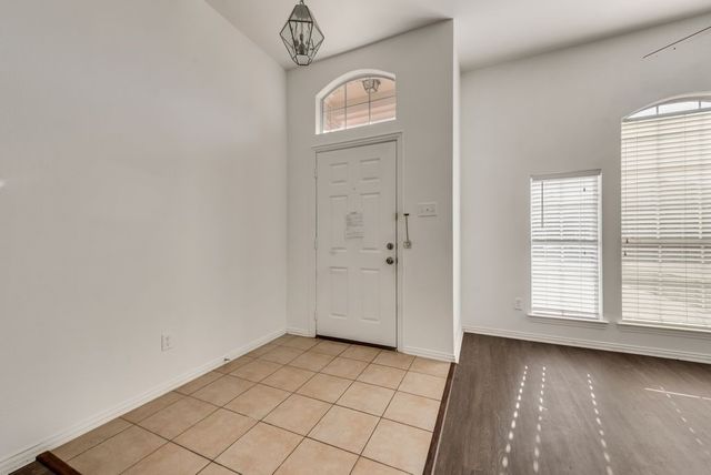 3148 Silver Creek Drive, Mesquite, TX 75181