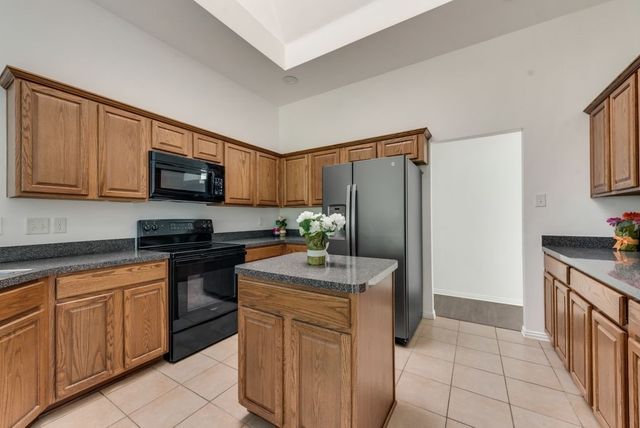 3148 Silver Creek Drive, Mesquite, TX 75181