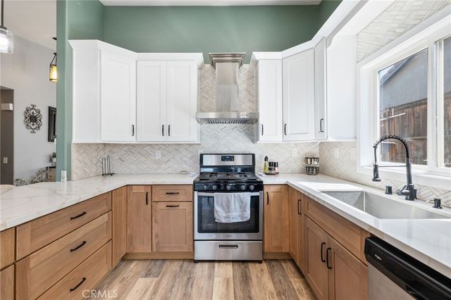 22978 Via Santana, Nuevo, CA 92567