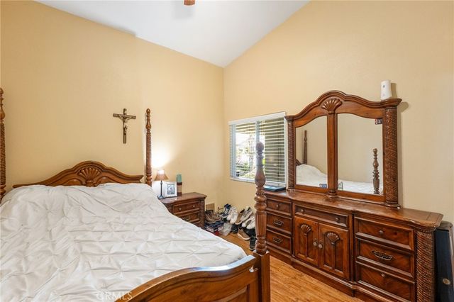 22978 Via Santana, Nuevo, CA 92567