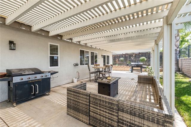 22978 Via Santana, Nuevo, CA 92567