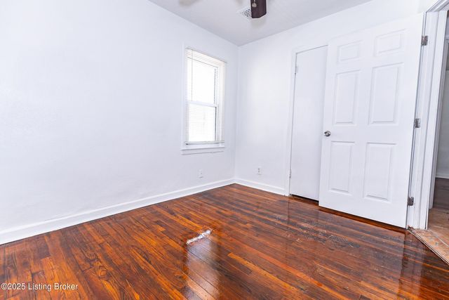 2709 Algonquin Pkwy, Louisville, KY 40210